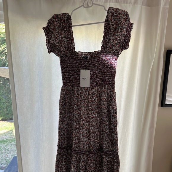 NWT OPT (one pretty thing/o.p.t.) shirred dress in size M - Picture 6 of 6